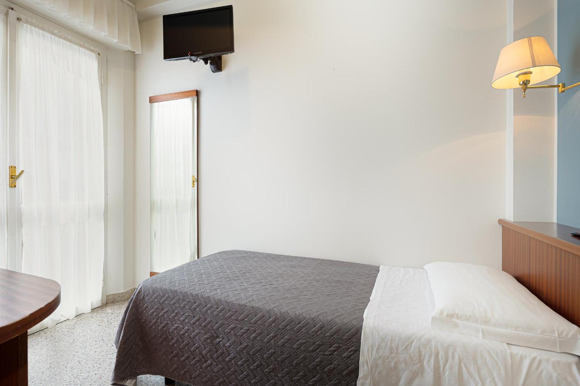 Hotel Avana Fronte Mare Riccione Exteriör bild