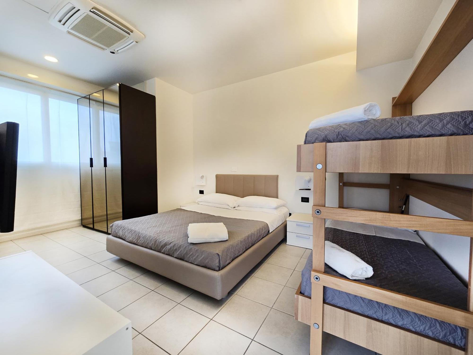 Hotel Avana Fronte Mare Riccione Exteriör bild