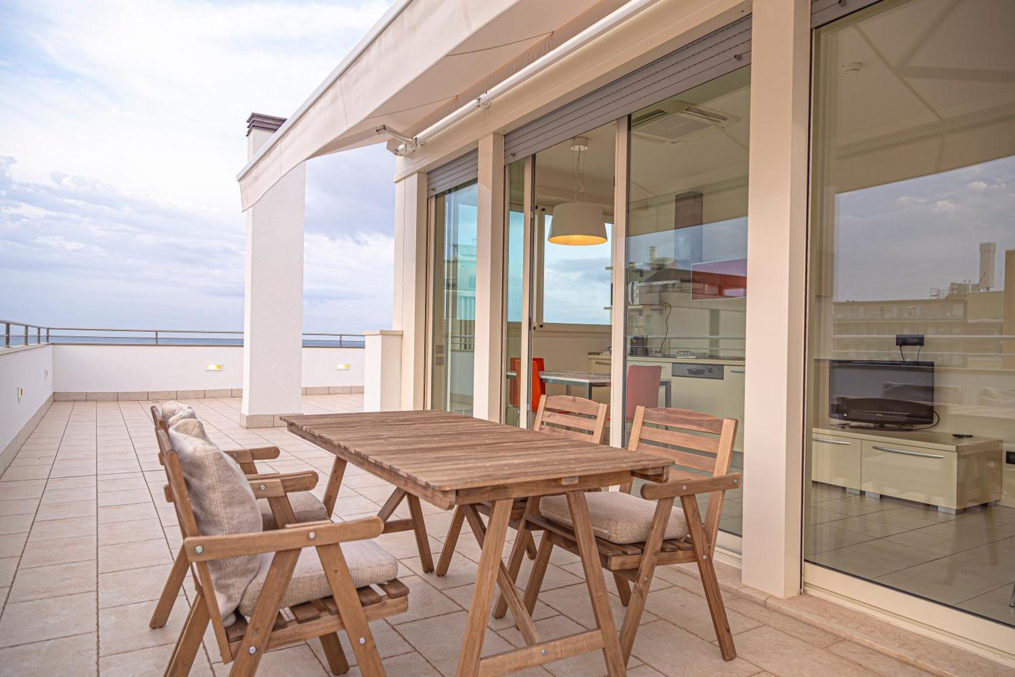 Hotel Avana Fronte Mare Riccione Exteriör bild