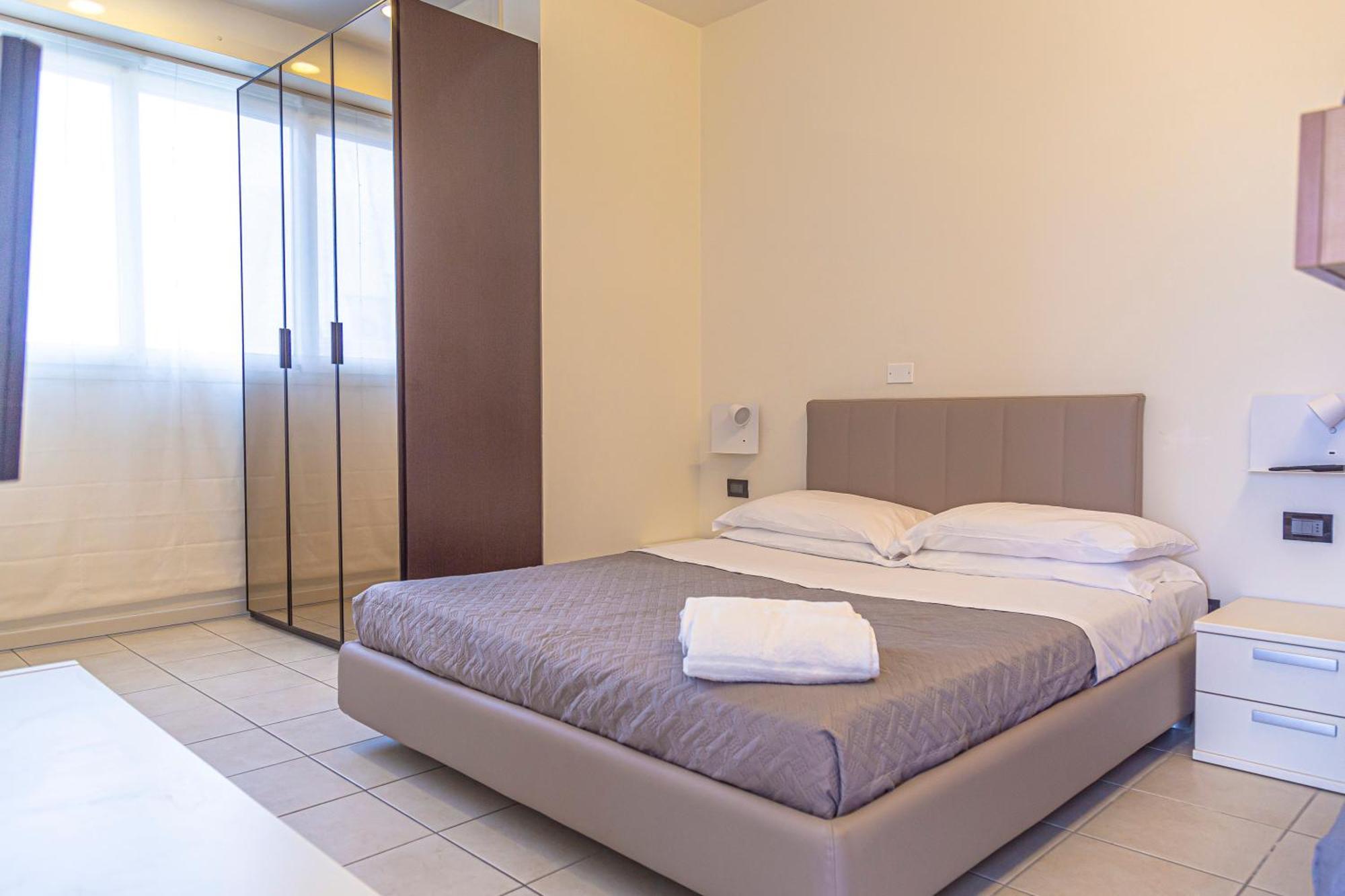 Hotel Avana Fronte Mare Riccione Exteriör bild