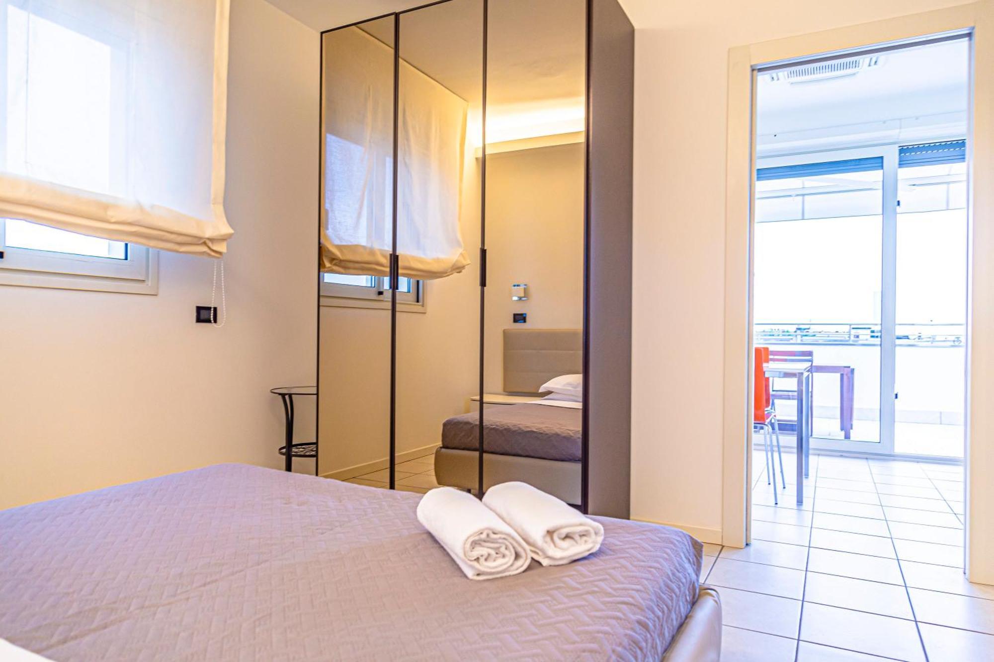 Hotel Avana Fronte Mare Riccione Exteriör bild