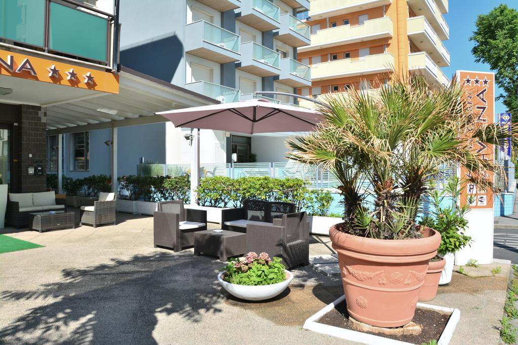 Hotel Avana Fronte Mare Riccione Exteriör bild